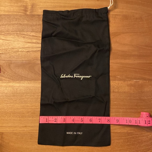 Salvatore Ferragamo 2 dust bags / shoe bags - Picture 6 of 7